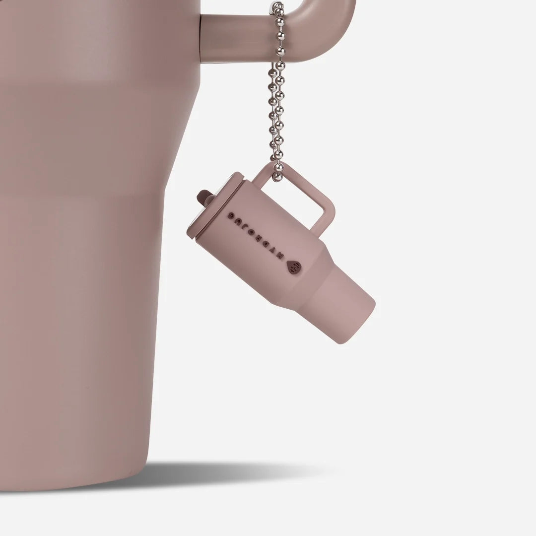 traveler-keychain-t2 Web-TravelerKeychainPhotos-Mauve2.webp