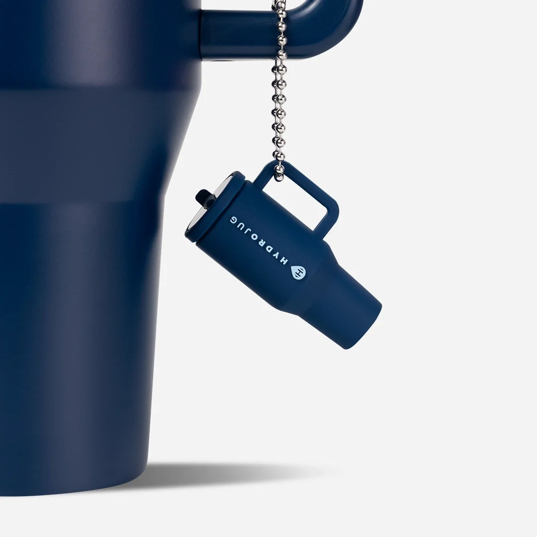 traveler-keychain-t2 Web-TravelerKeychainPhotos-Navy2.webp